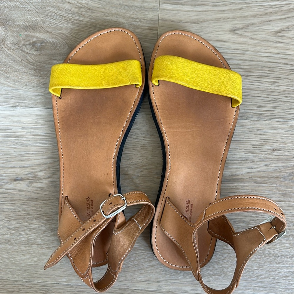 Deux Mains leather sandals women’s Size 8